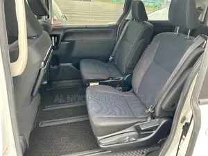 Toyota Noah 2021 Pearl