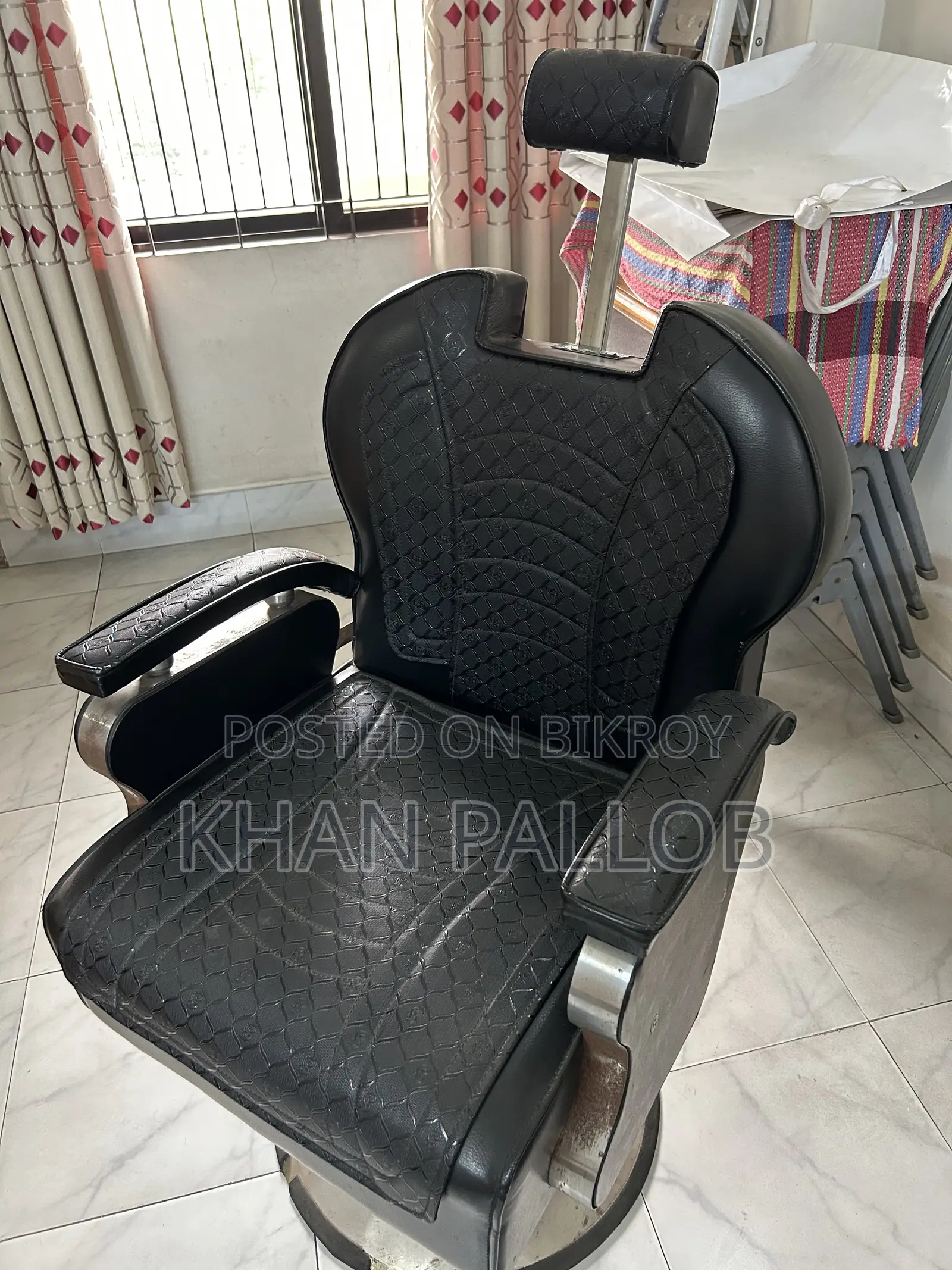 হেয়ার স্যালুনের চেয়ার-Hair Salon Chair