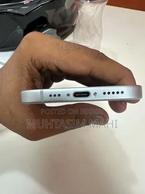 Apple iPhone 15 128 GB Blue