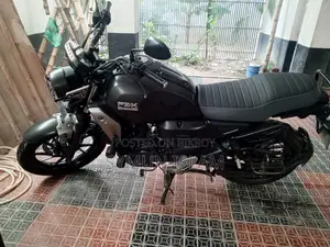 ইয়ামাহা ২০২৩ ব্ল্যাক