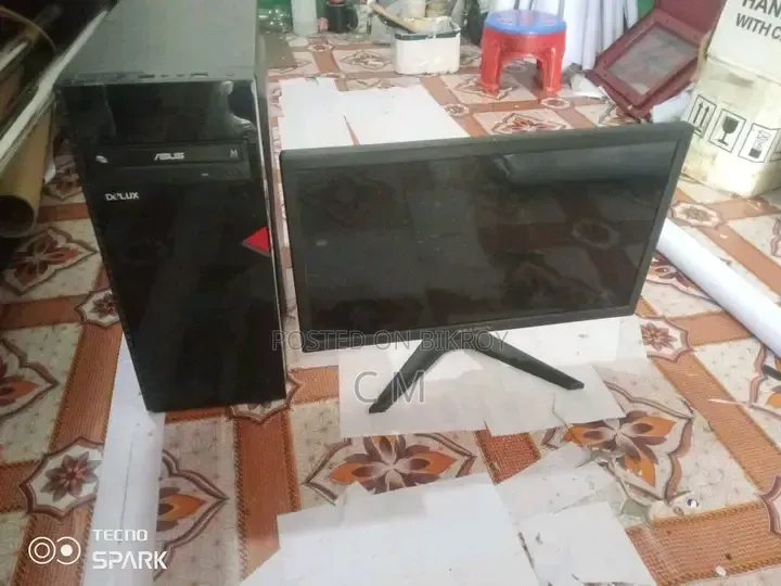 Desktop Computer Asus A4110 4GB Intel Pentium SSD 128GB