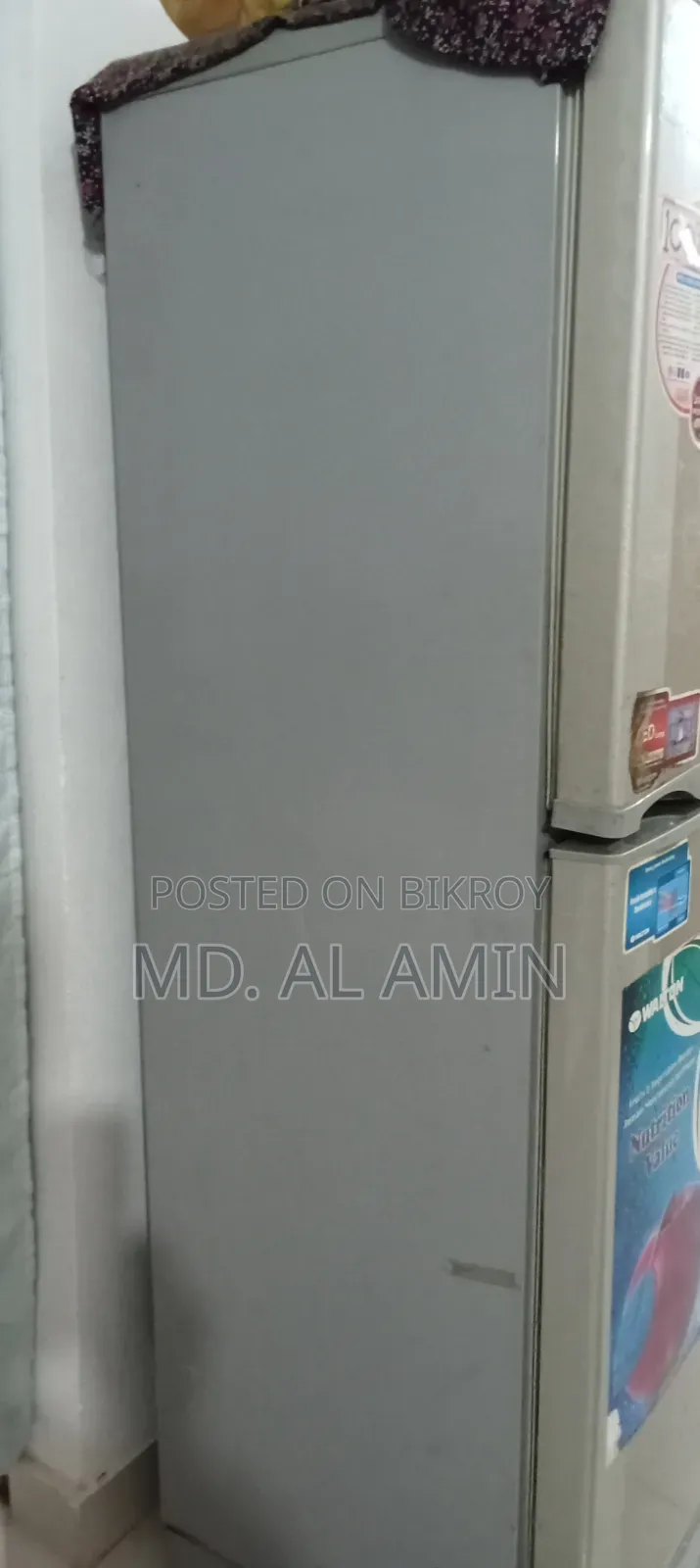 Walton Fridge 280l