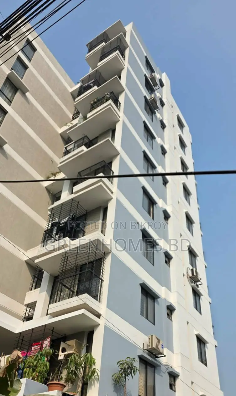 ৩ বেডরুমের অ্যাপার্টমেন্ট গ্রিনহোমস, বসুন্ধরায় বিক্রয়ের জন্য