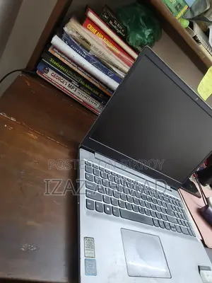 Laptop Lenovo IdeaPad S145 8GB Intel Core I5 HDD 1T