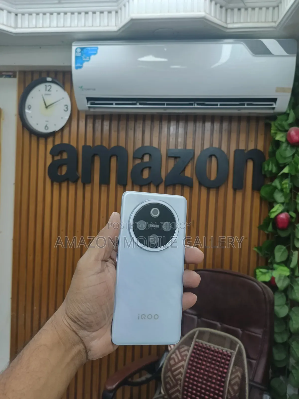 iQOO Z10 128 GB White