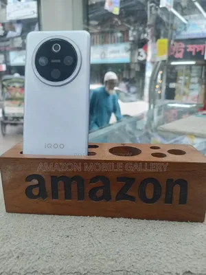 iQOO Z10 128 GB White
