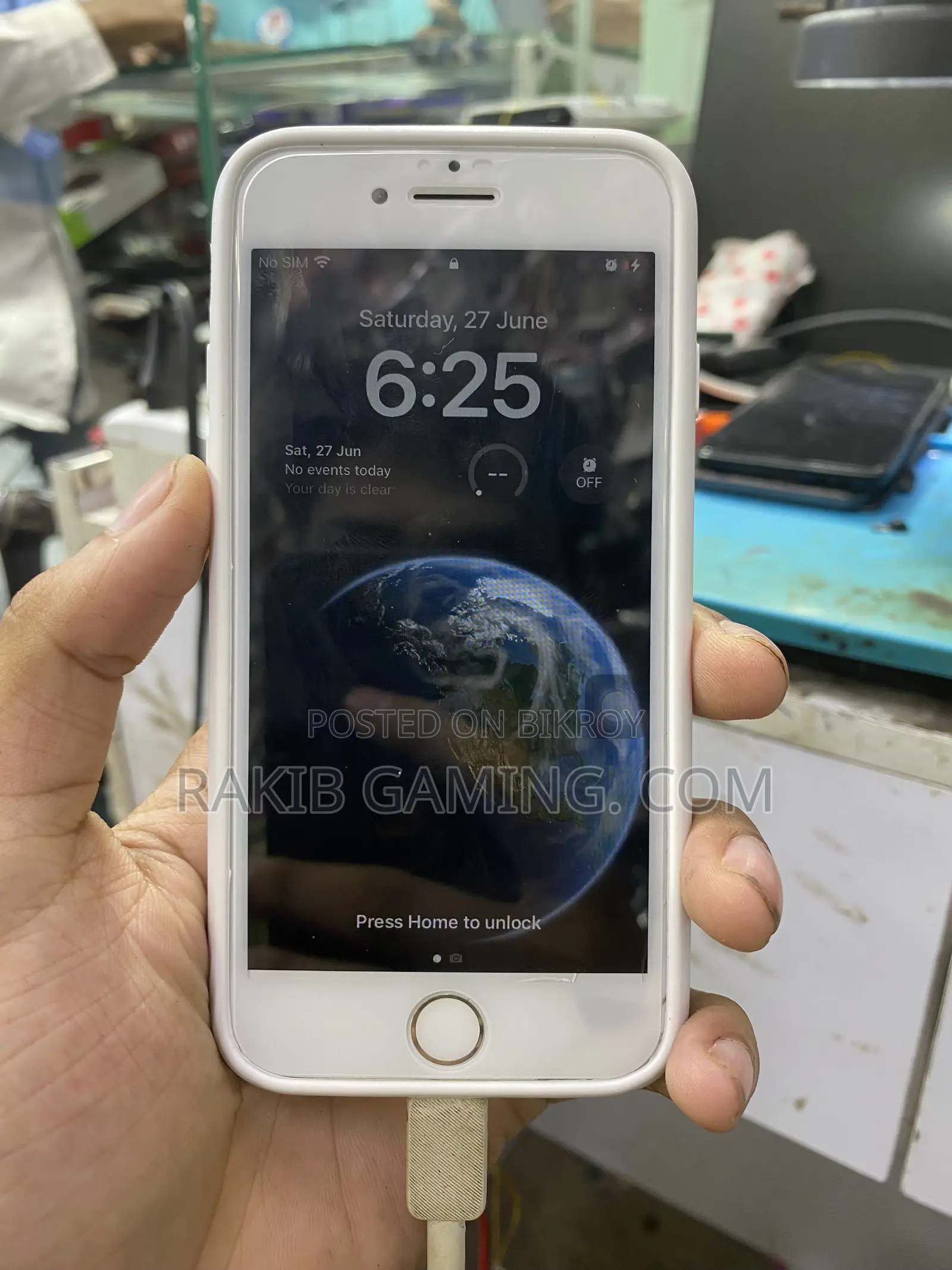 Apple iPhone 8 64 GB White