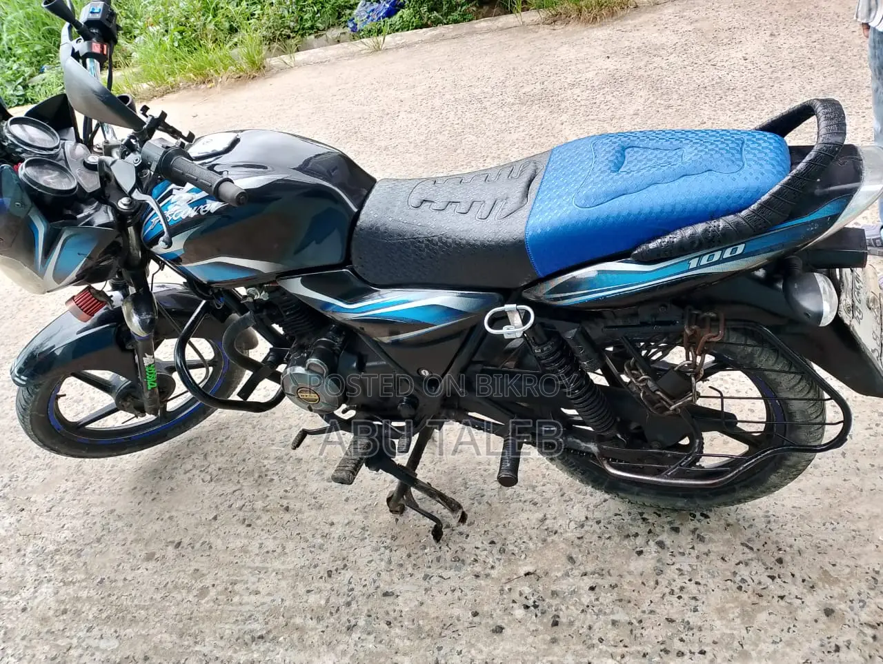 Bajaj Discover 100 2011 Black