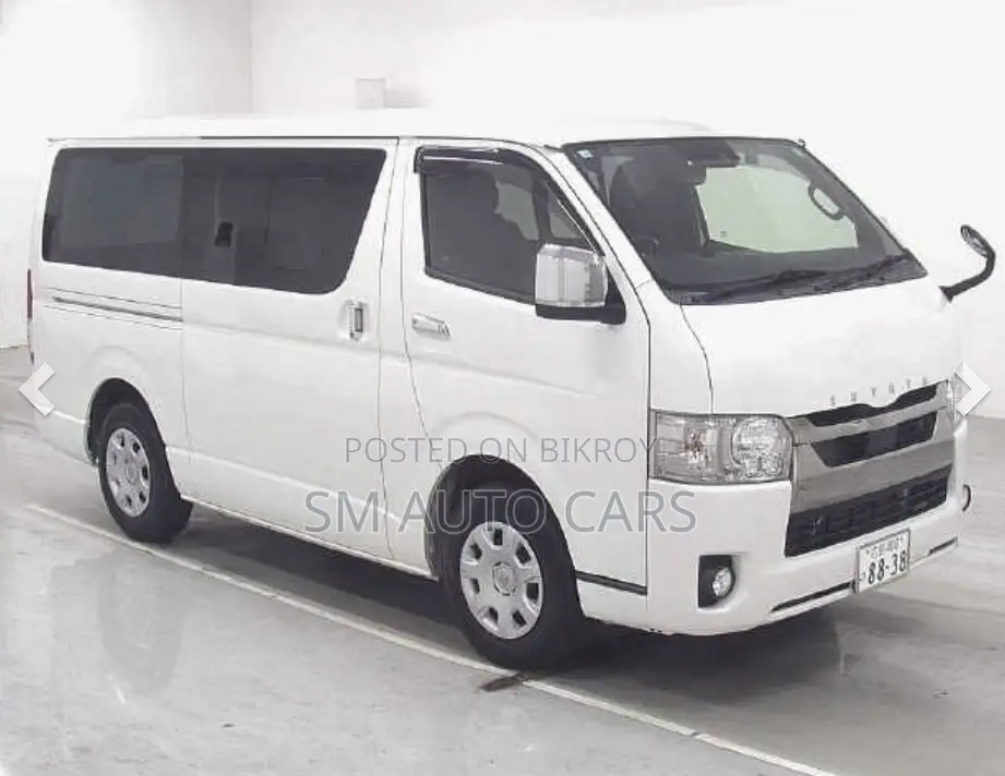 Toyota HiAce 2021 Pearl