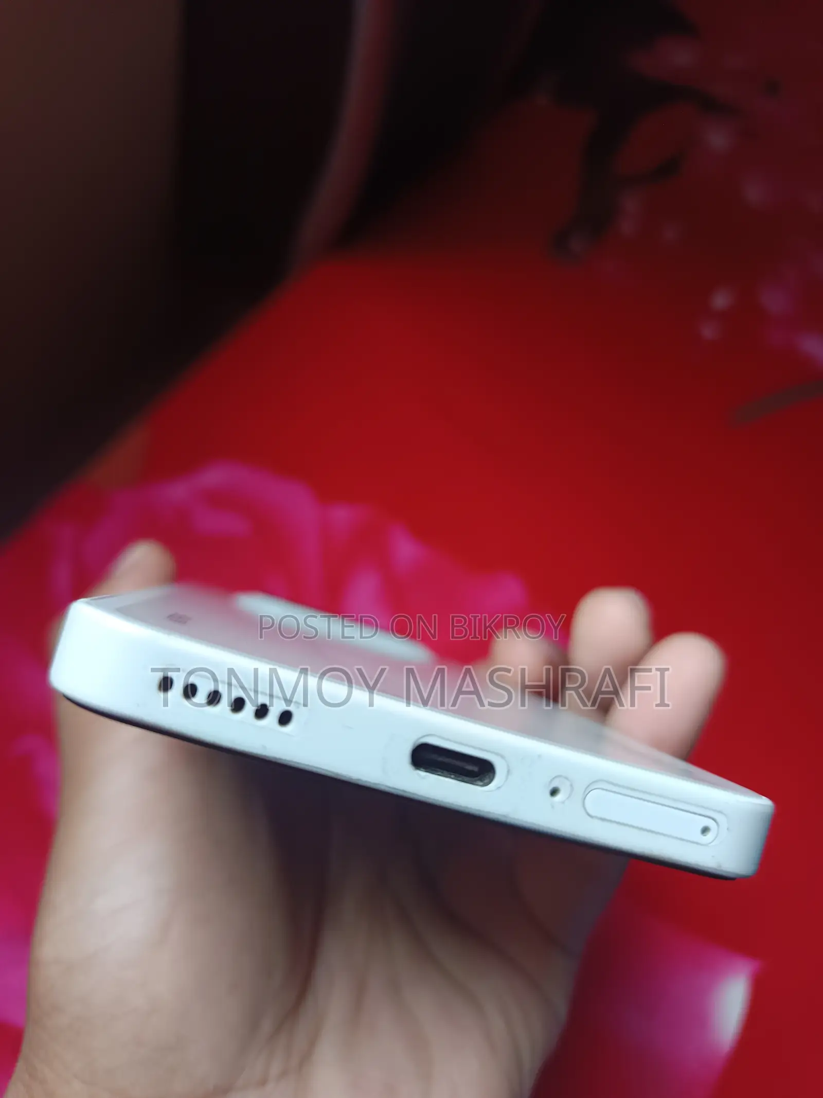 নাথিং ফোন ৩এ ১২৮ জিবি হোয়াইট