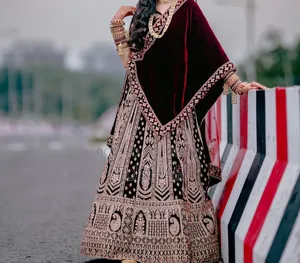 ইন্ডিয়ান লেহেঙ্গা