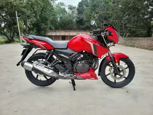 TVS Apache RTR 160 2V 2013 Red