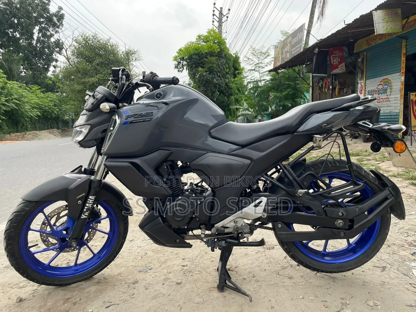 Yamaha FZS V3 2023 Gray