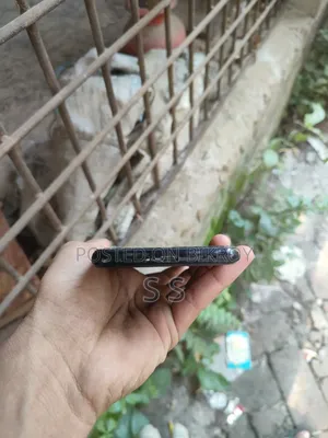 স্যামসাং গ্যালাক্সি এস২১+ ৫জি ২৫৬ জিবি ব্ল্যাক