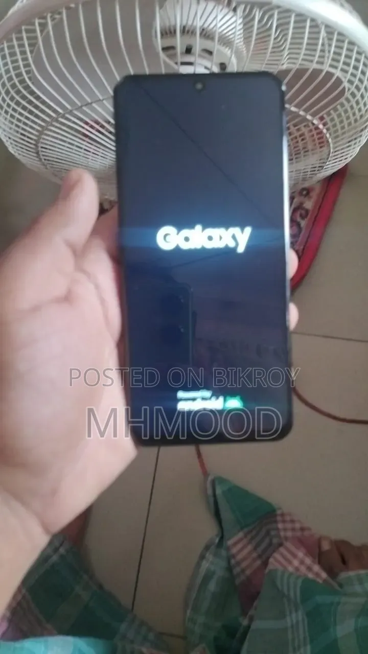 Samsung Galaxy S20 128 GB Black