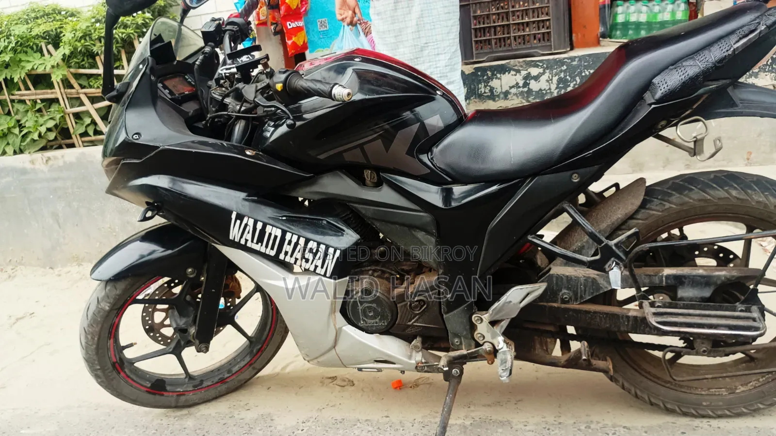 সুজুকি জিক্সার এসএফ ২০১৯ ব্ল্যাক