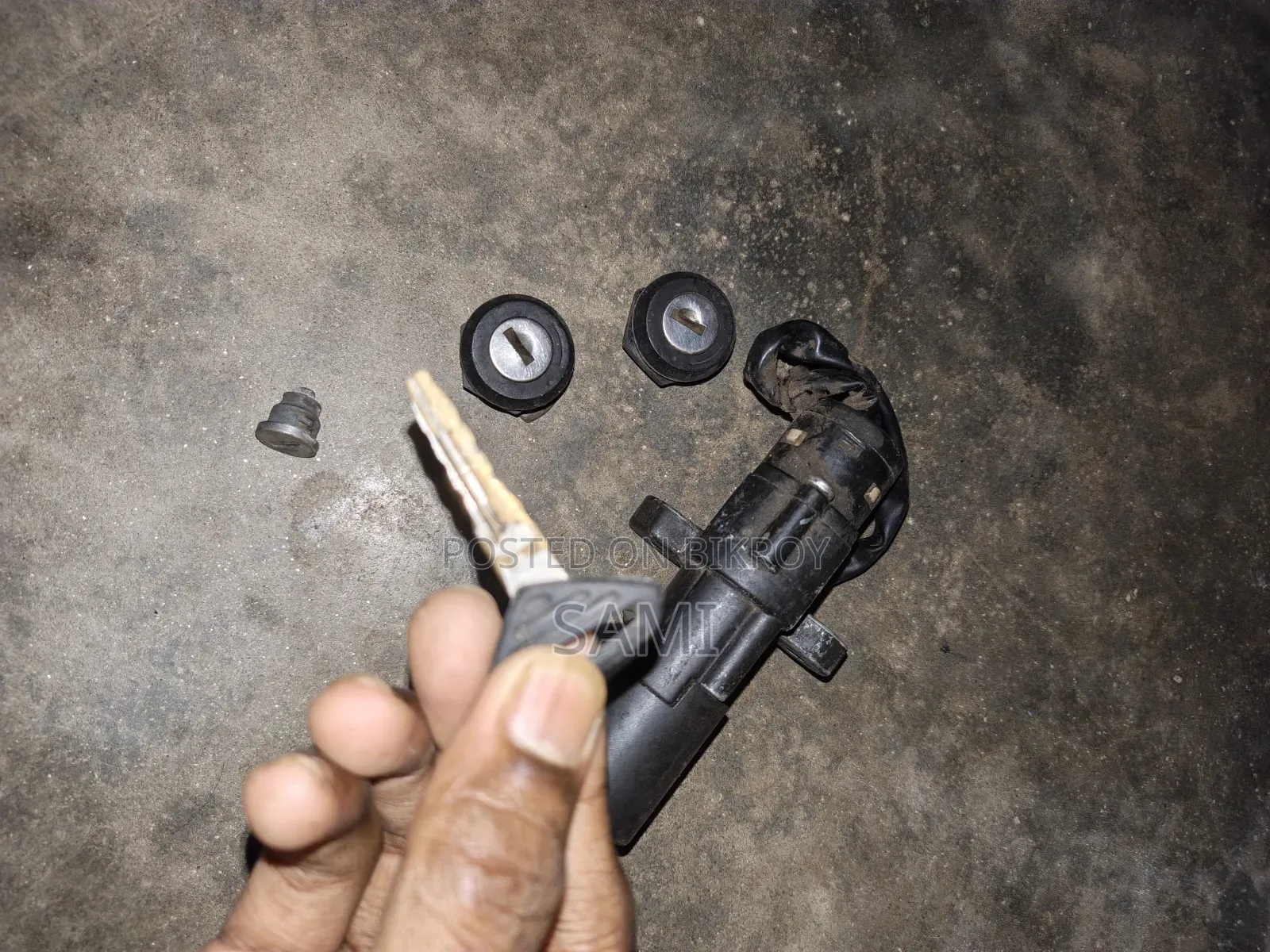 Pulsar Lock Set