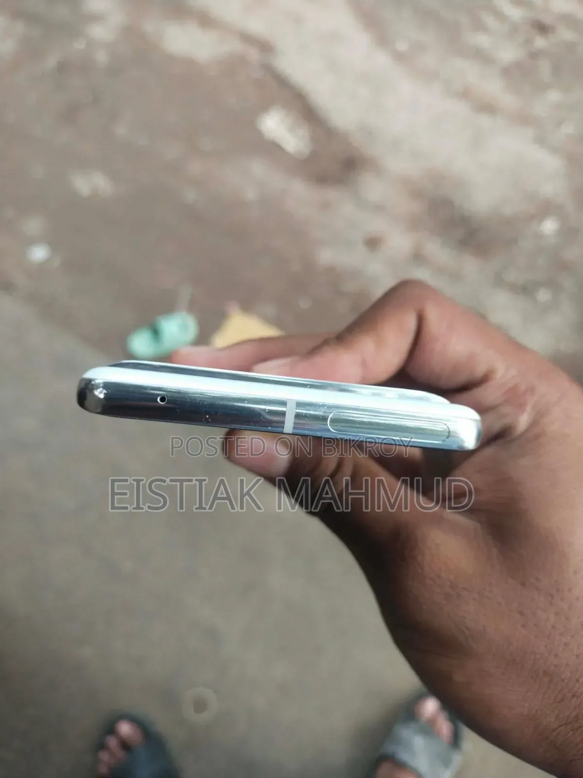 গুগল পিক্সেল ৭ প্রো ১২৮ জিবি সাদা