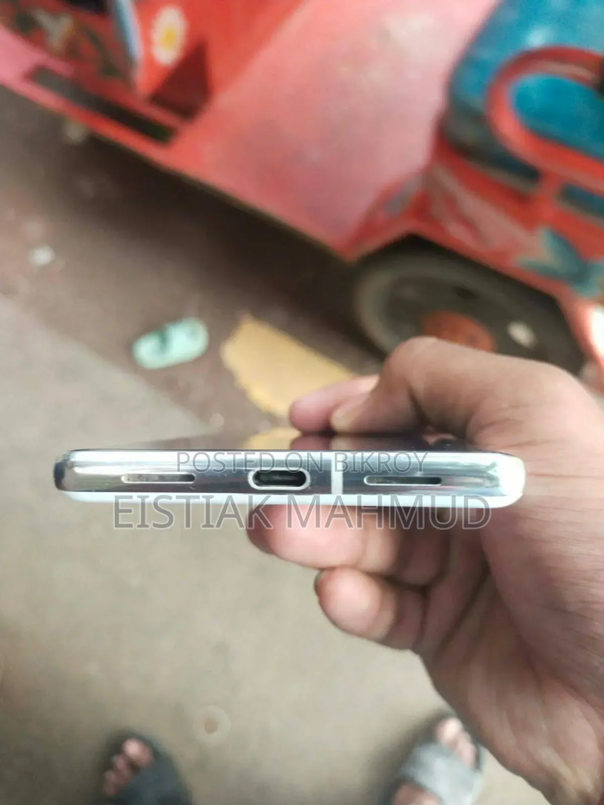 গুগল পিক্সেল ৭ প্রো ১২৮ জিবি সাদা