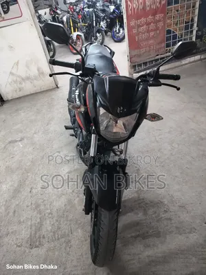 Hero Hunk 2023 Black