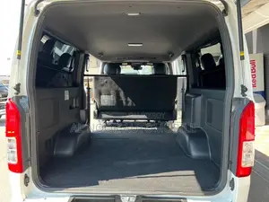 Toyota HiAce 2021 Black