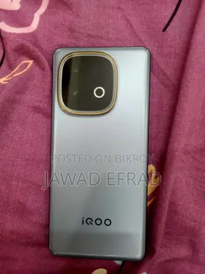 iQOO Z10 256 GB Silver