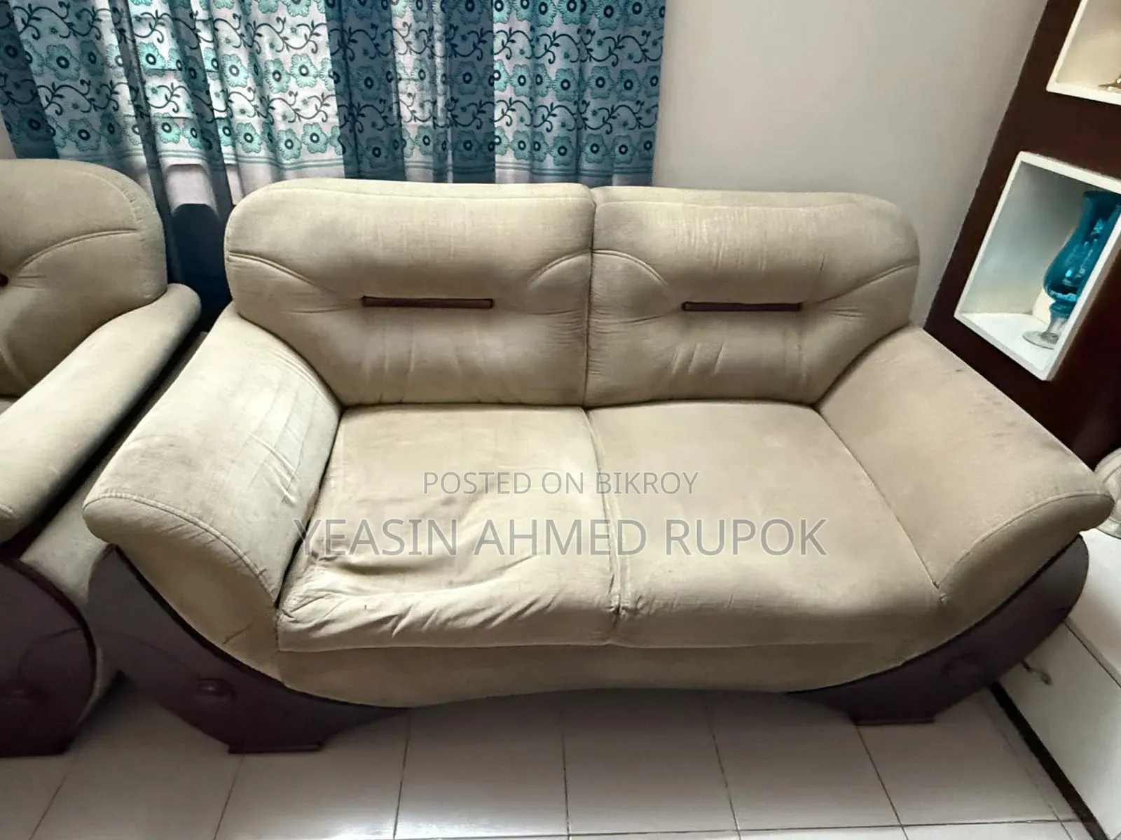 Bought from Brothers Furniture. Have all cash memos. Want to sell.