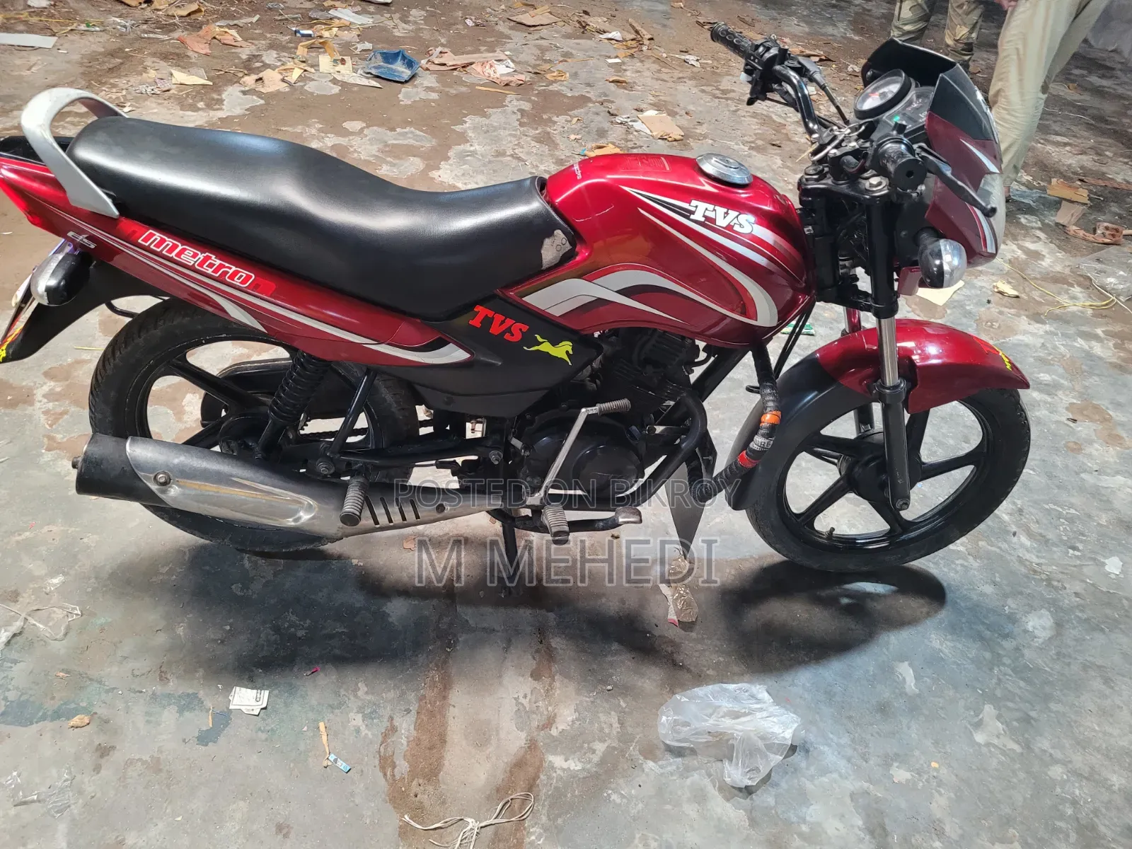টিভিএস মেট্রো ২০১৮ লাল