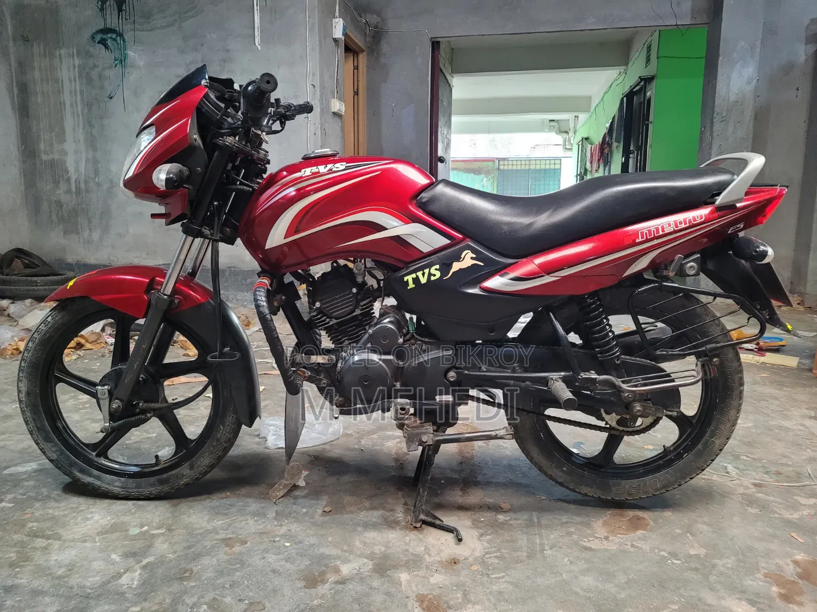 টিভিএস মেট্রো ২০১৮ লাল