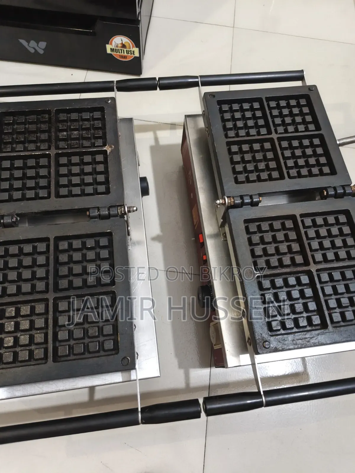 Commercial Waffle Machine