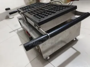Commercial Waffle Machine