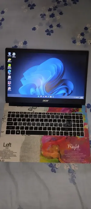 Laptop Acer Aspire 3 8GB AMD Ryzen 3 HDD+SSD 1T