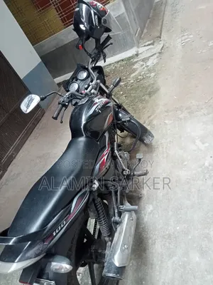 Bajaj Discover 100 2014 Black