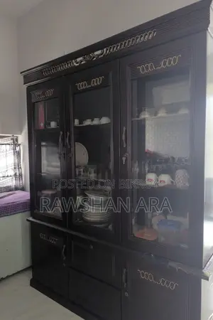 Cabinet/Showcase /Dining