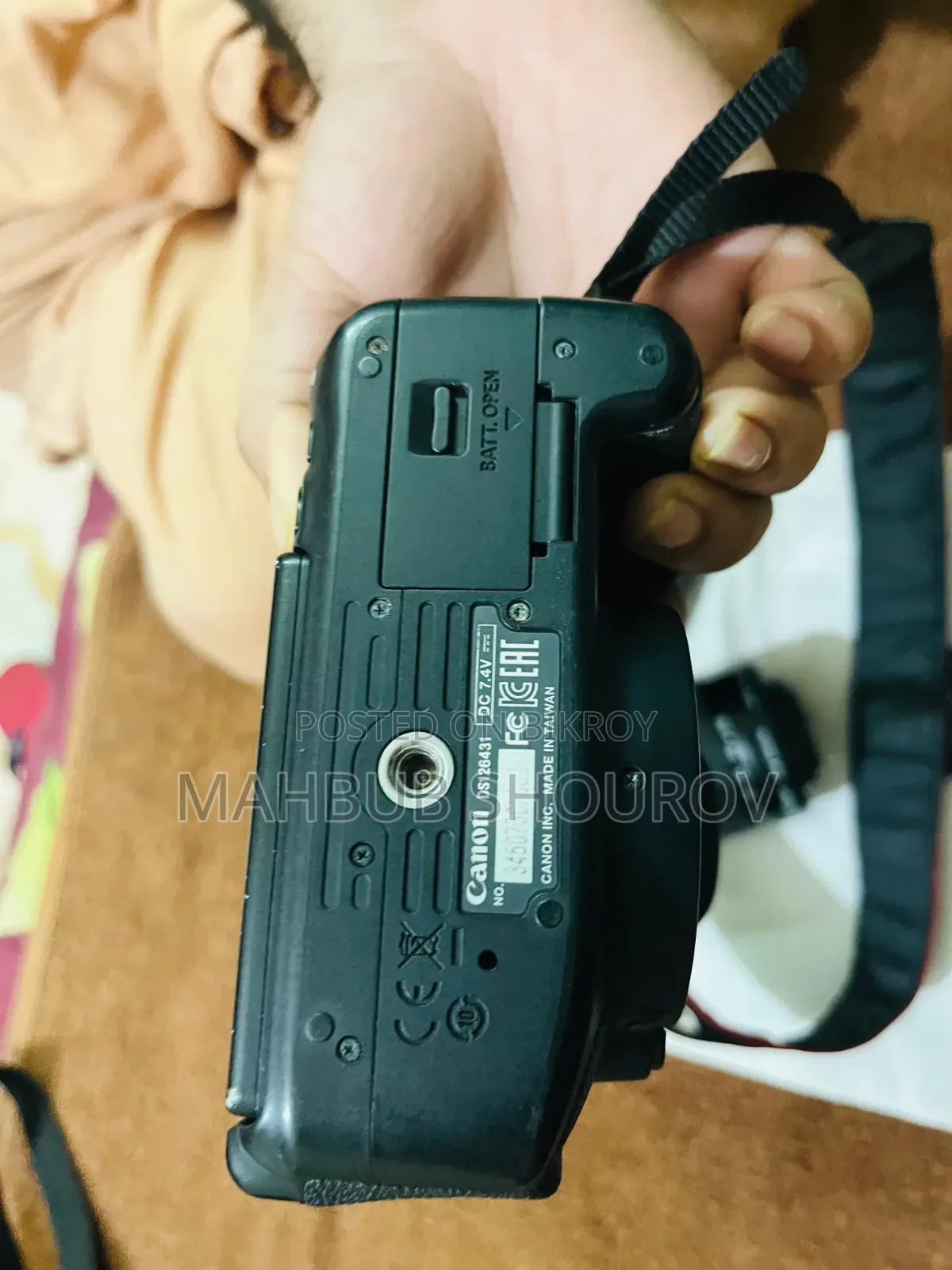 DSLR Camera