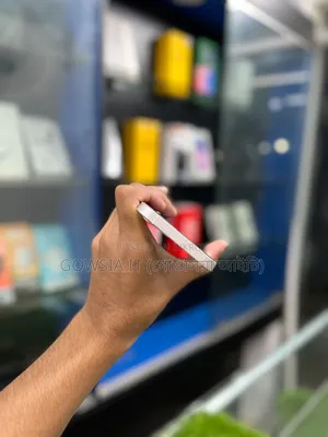 অ্যাপল আইফোন ১২ ২৫৬ জিবি সাদা