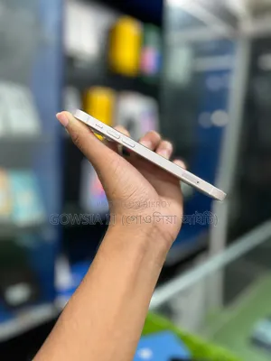 অ্যাপল আইফোন ১২ ২৫৬ জিবি সাদা