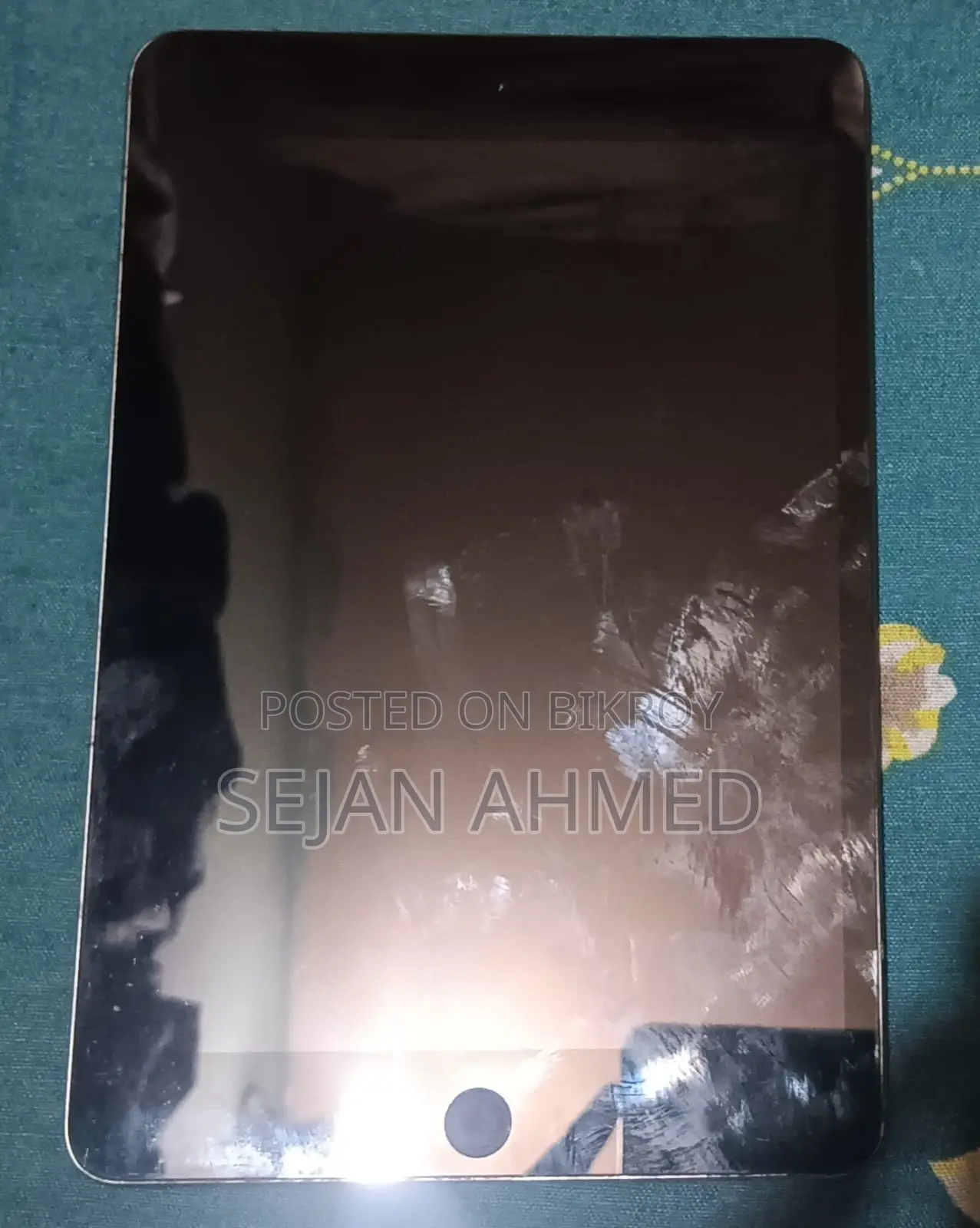 Apple iPad mini 5 64 GB Gray