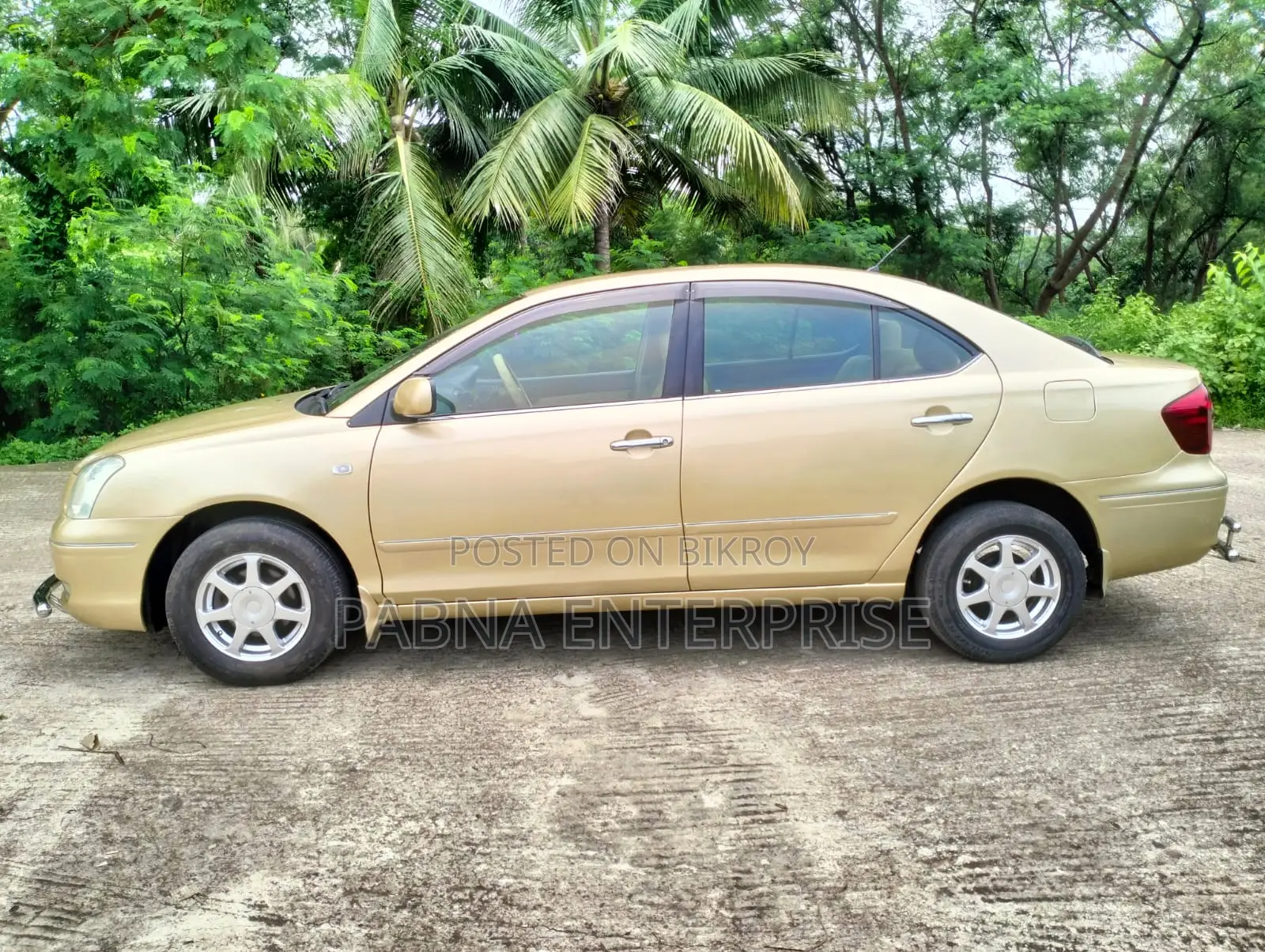 Toyota Premio 2003 Gold