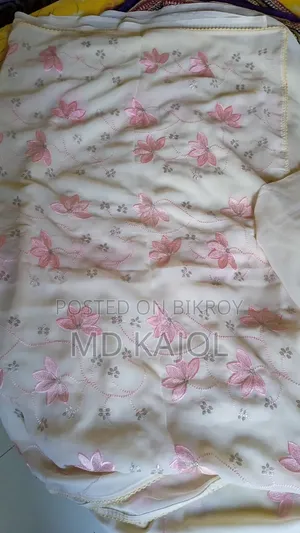 ইউকে বোরকা, শাড়ি, শার্ট
