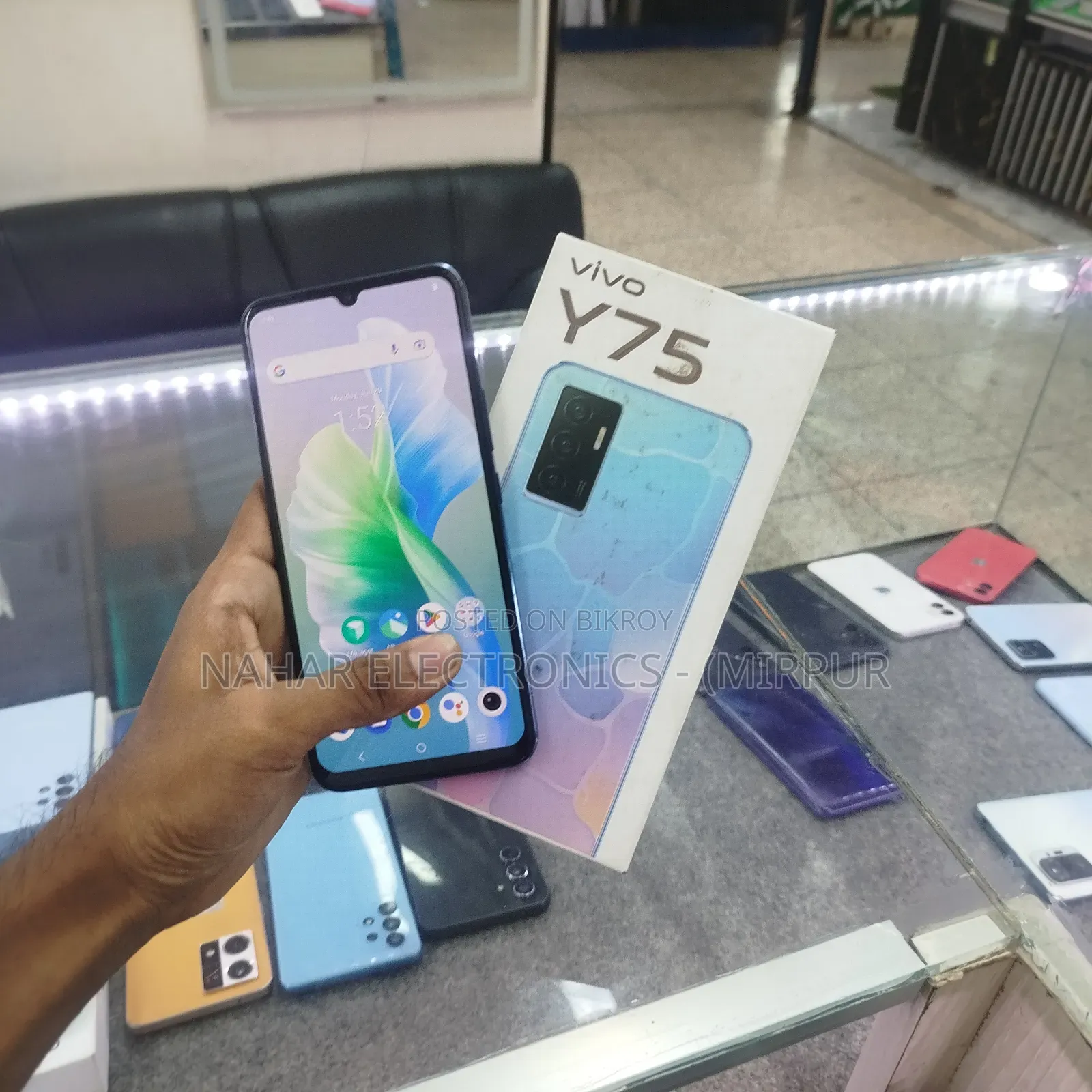 Vivo Y75 128 GB Blue
