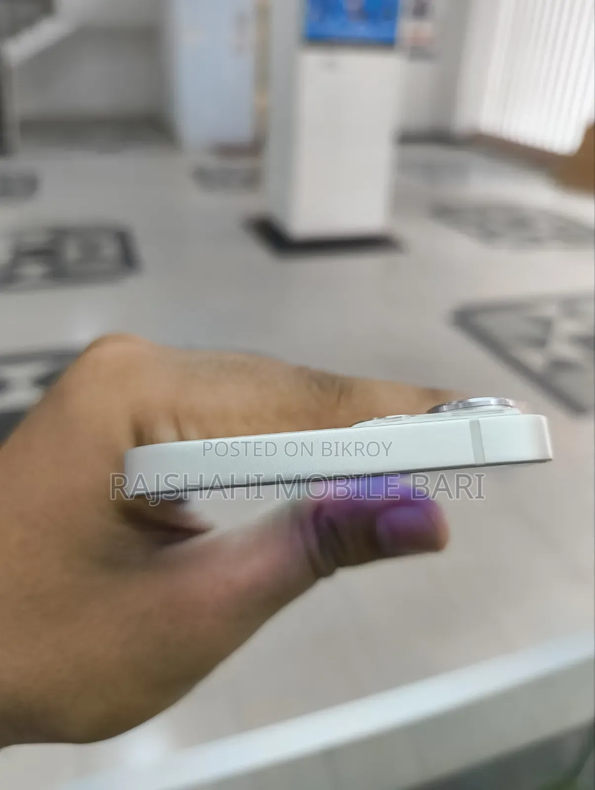 Apple iPhone 13 128 GB White