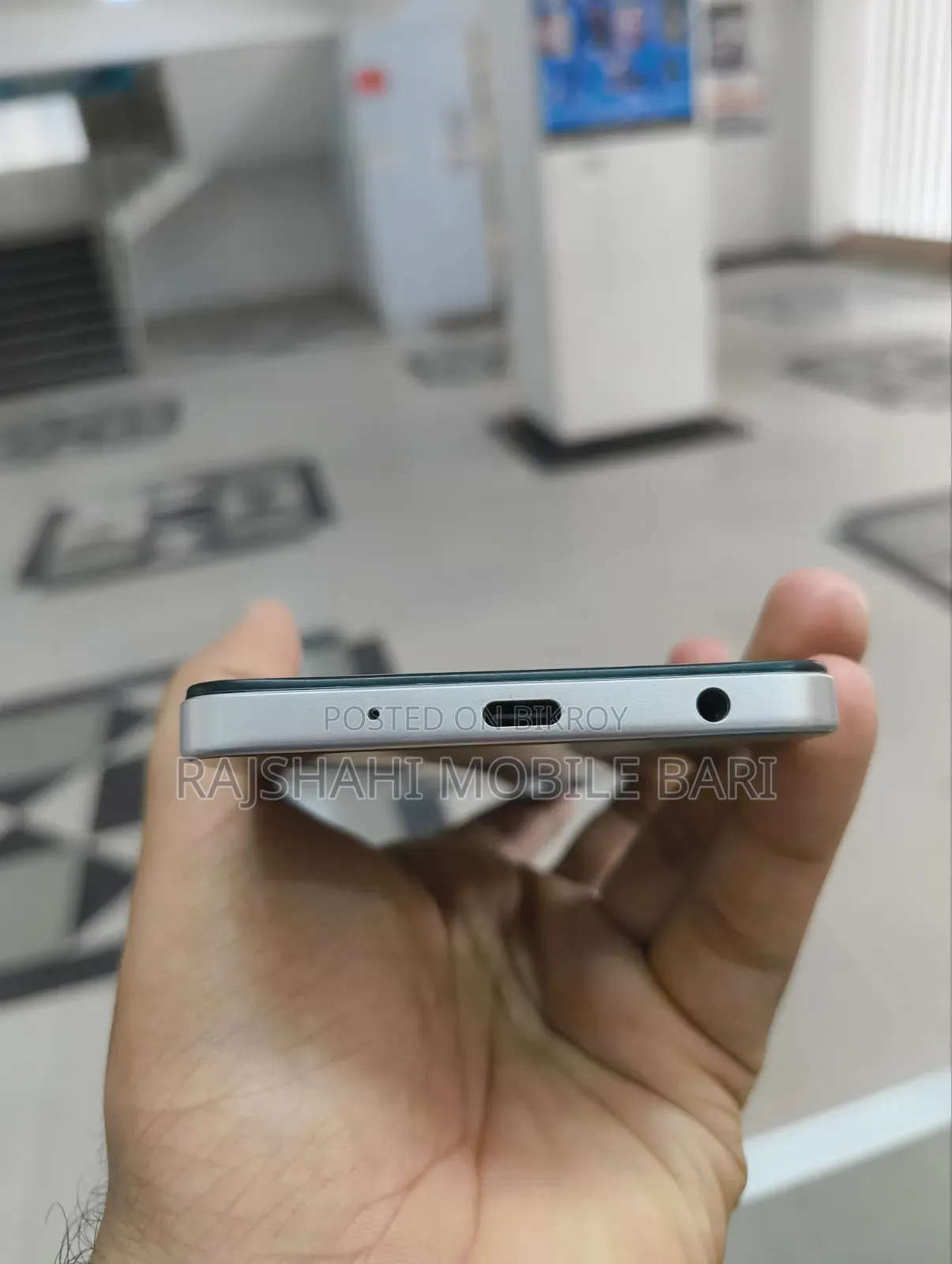 Vivo V50 256 GB Red