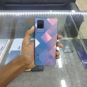 Vivo Y73 64 GB Gray