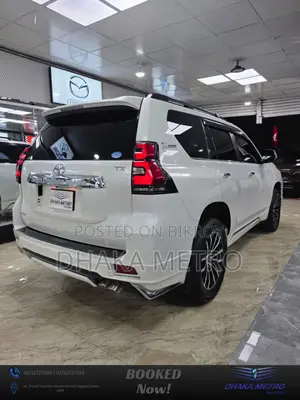টয়োটা ল্যান্ড ক্রুজার প্রাডো ২০১৭ পার্ল