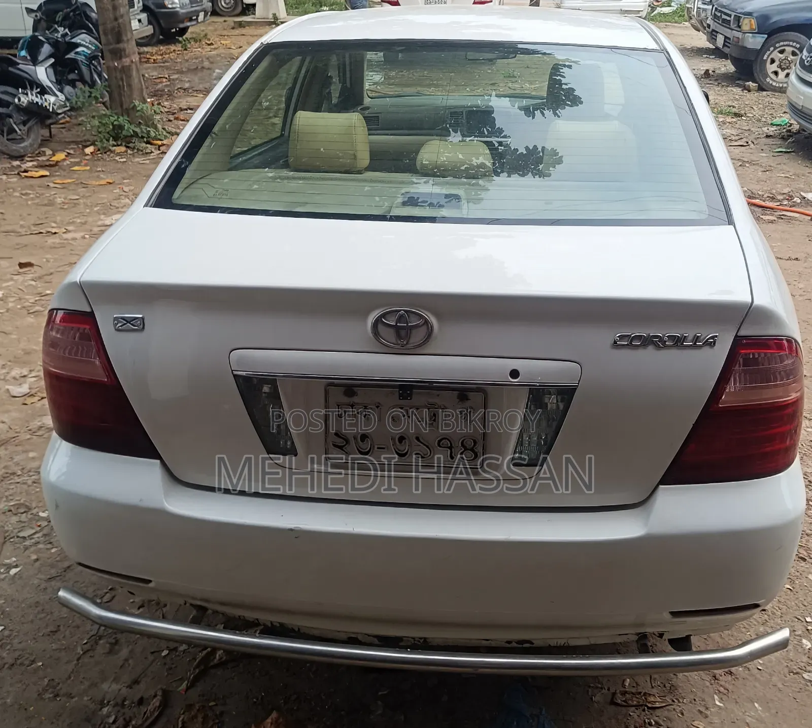 টয়োটা করোলা ২০০৫ হোয়াইট