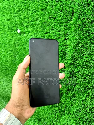 Realme C17 128 GB নীল