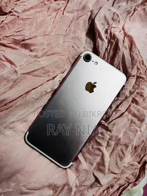 Apple iPhone 7 32 GB Pink