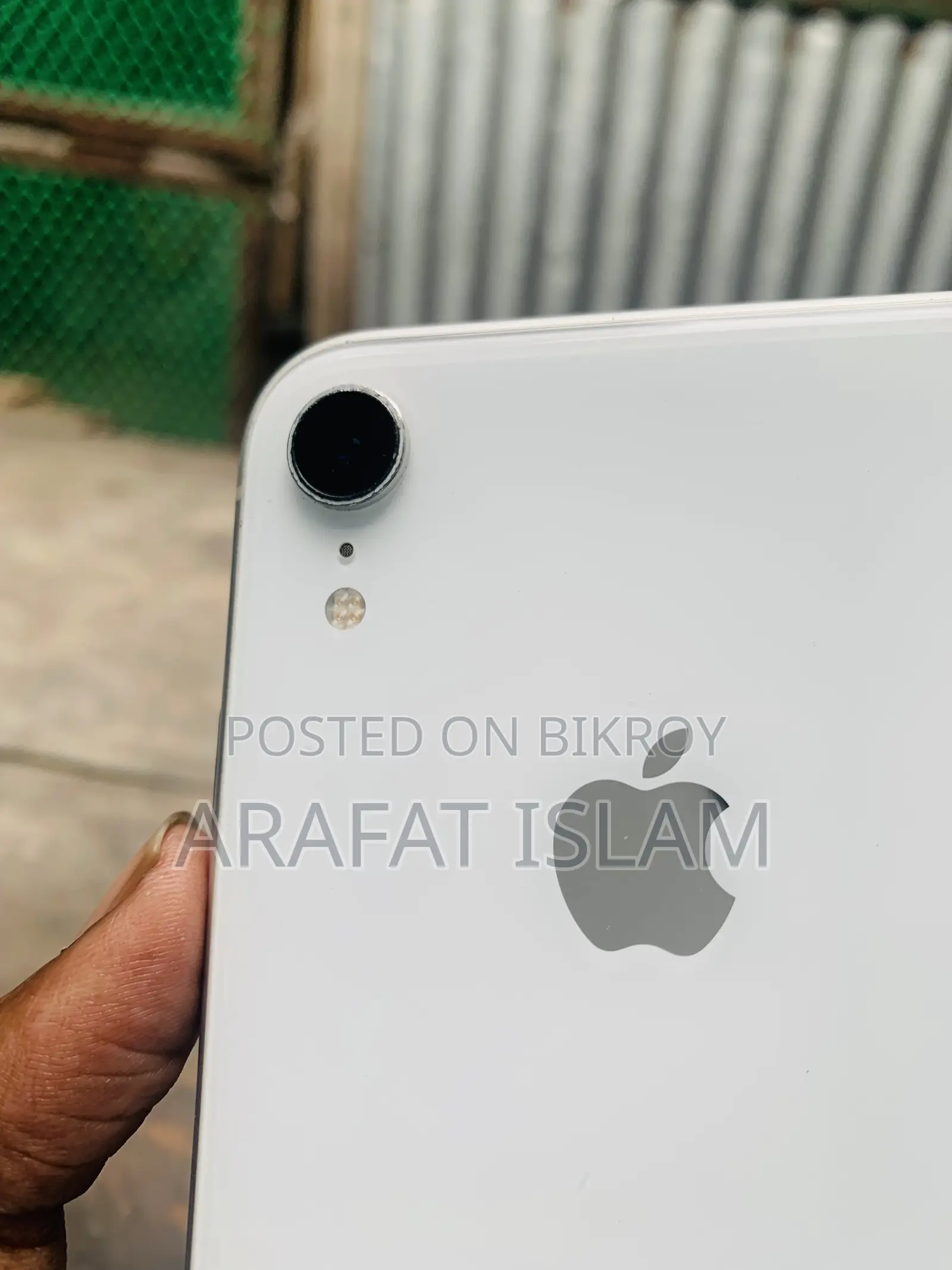 Apple iPhone XR 64 GB White