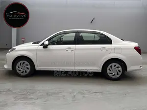 Toyota Axio 1.5 Hybrid G 2WD 2019 White